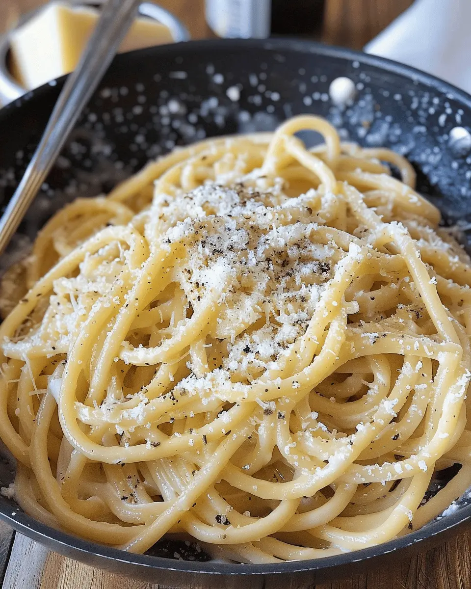 Authentic Cacio e Pepe: A Simple Yet Indulgent Delight