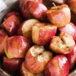 Easy Cinnamon Apples (5 minutes)